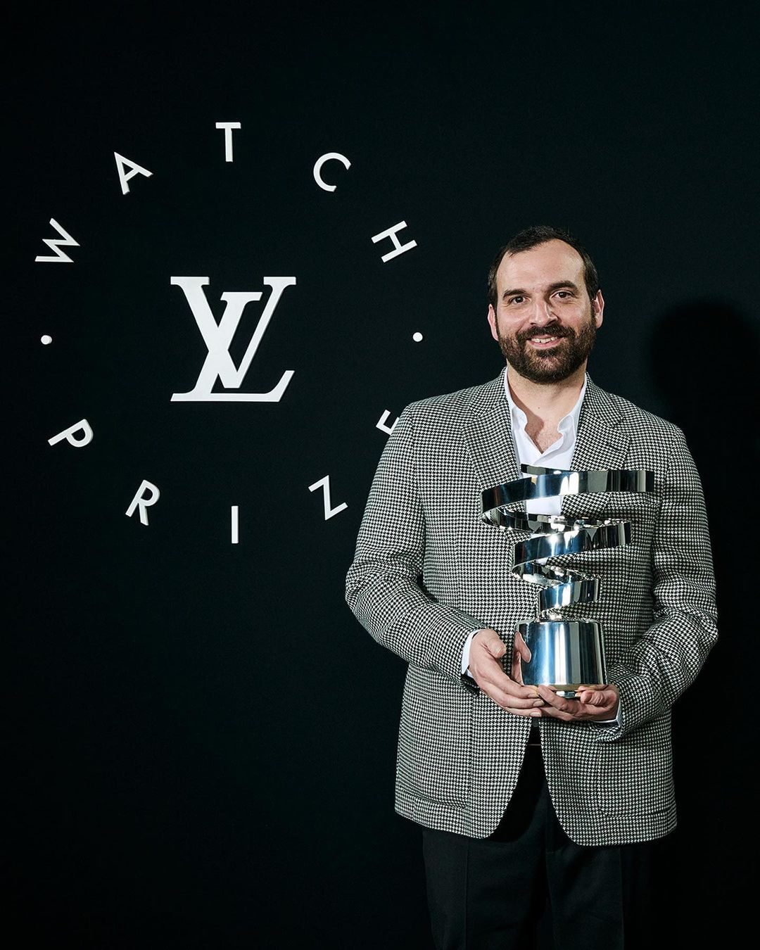 Le Neuchâtelois Raúl Pagès, lauréat d&rsquo;un tout nouveau prix Louis Vuitton