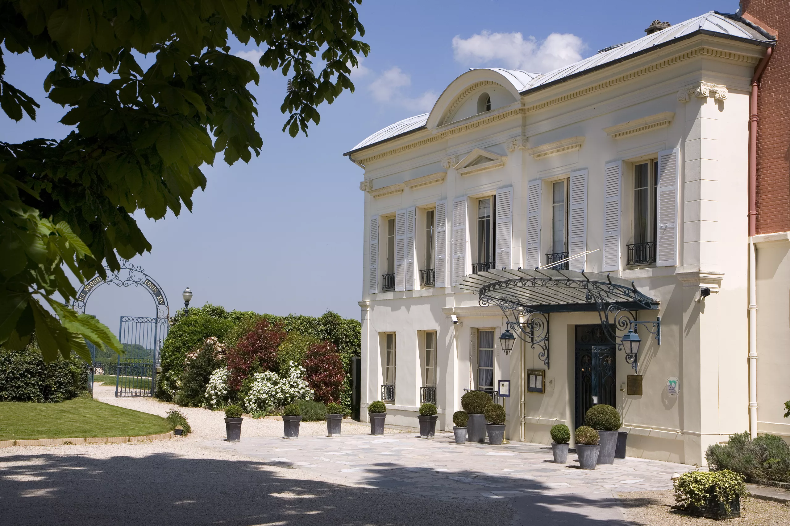 Le Pavillon Henri IV, hôtel chargé d&rsquo;histoire pour un week-end d&rsquo;exception
