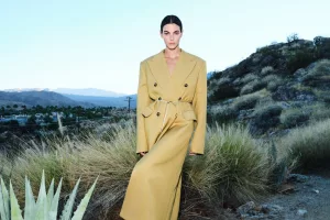 H&M Studio annonce un printemps Seventies pour des looks « escapade chic »