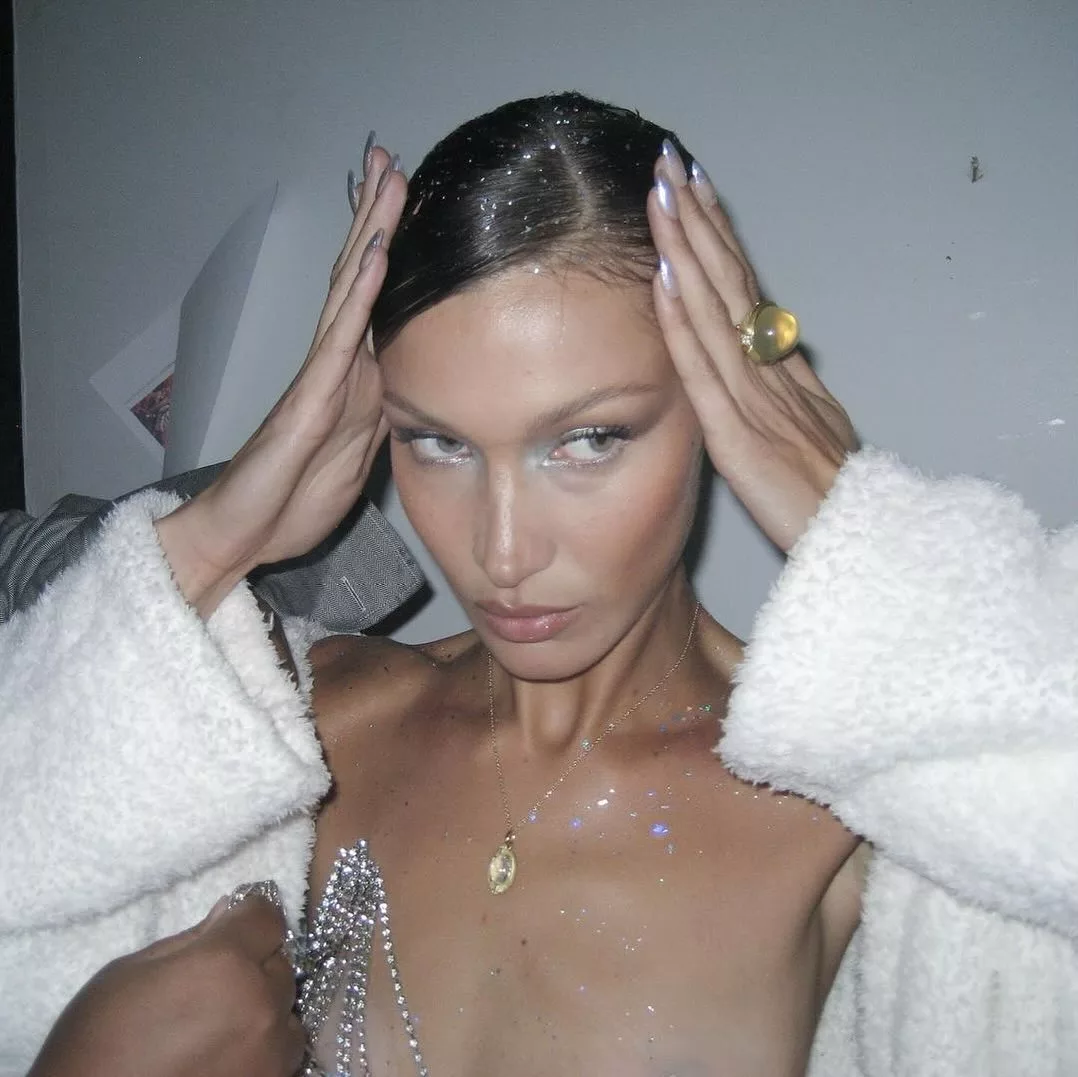 Voici combien il faut débourser pour avoir la même peau que Bella Hadid