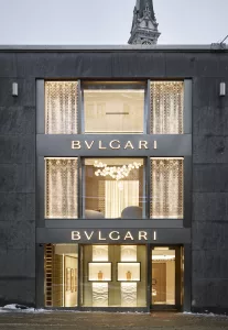 Bulgari rouvre sa première boutique suisse, doux écrin au charme italien