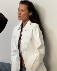 Bella Hadid lance ses premiers parfums aux senteurs « jamais réunies »