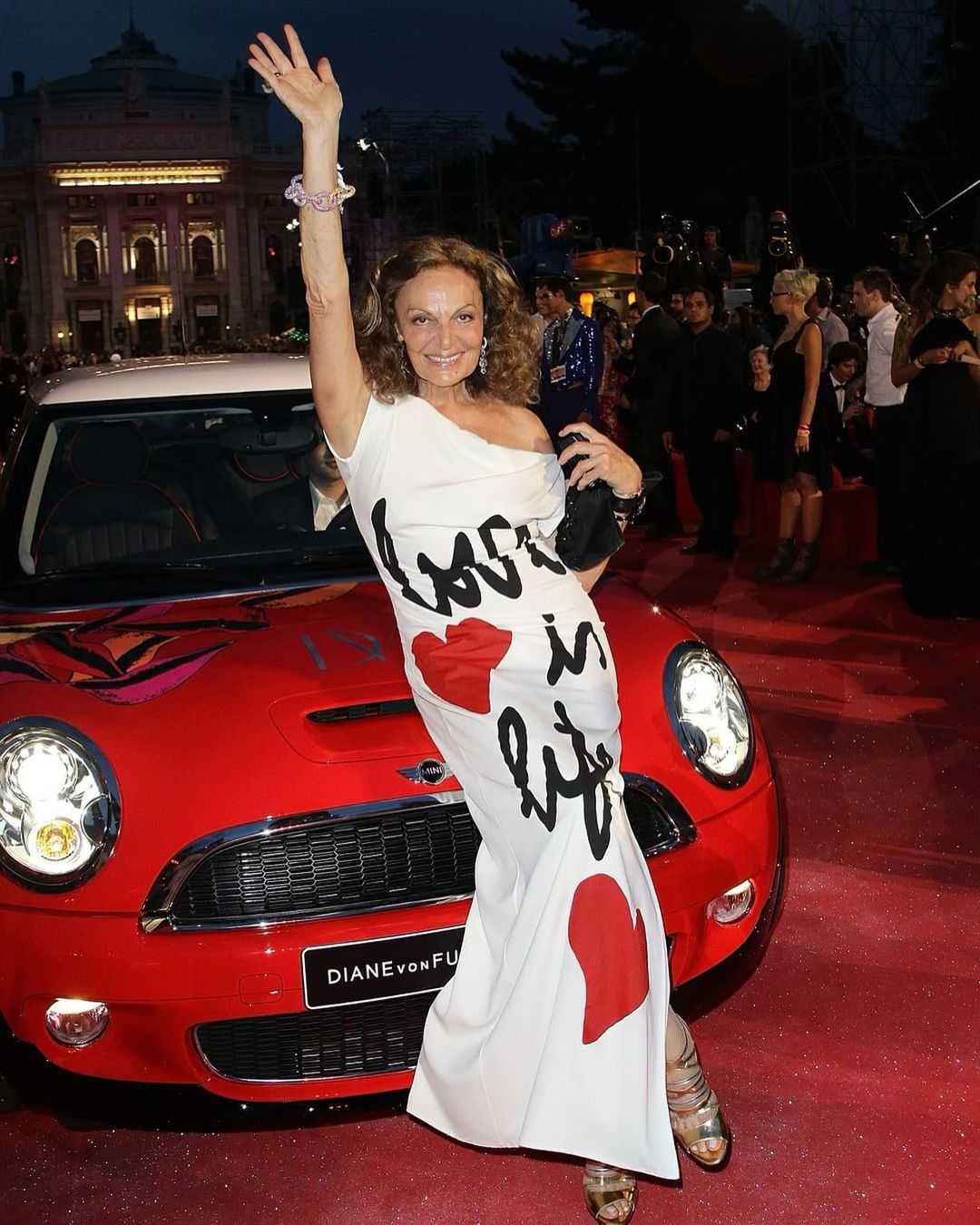 Un documentaire sur la créatrice de renom Diane von Fürstenberg va voir le jour