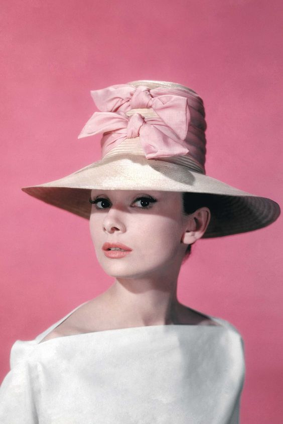 Suisse, John F. Kennedy, EGOT,… 5 infos surprenantes au sujet d&rsquo;Audrey Hepburn