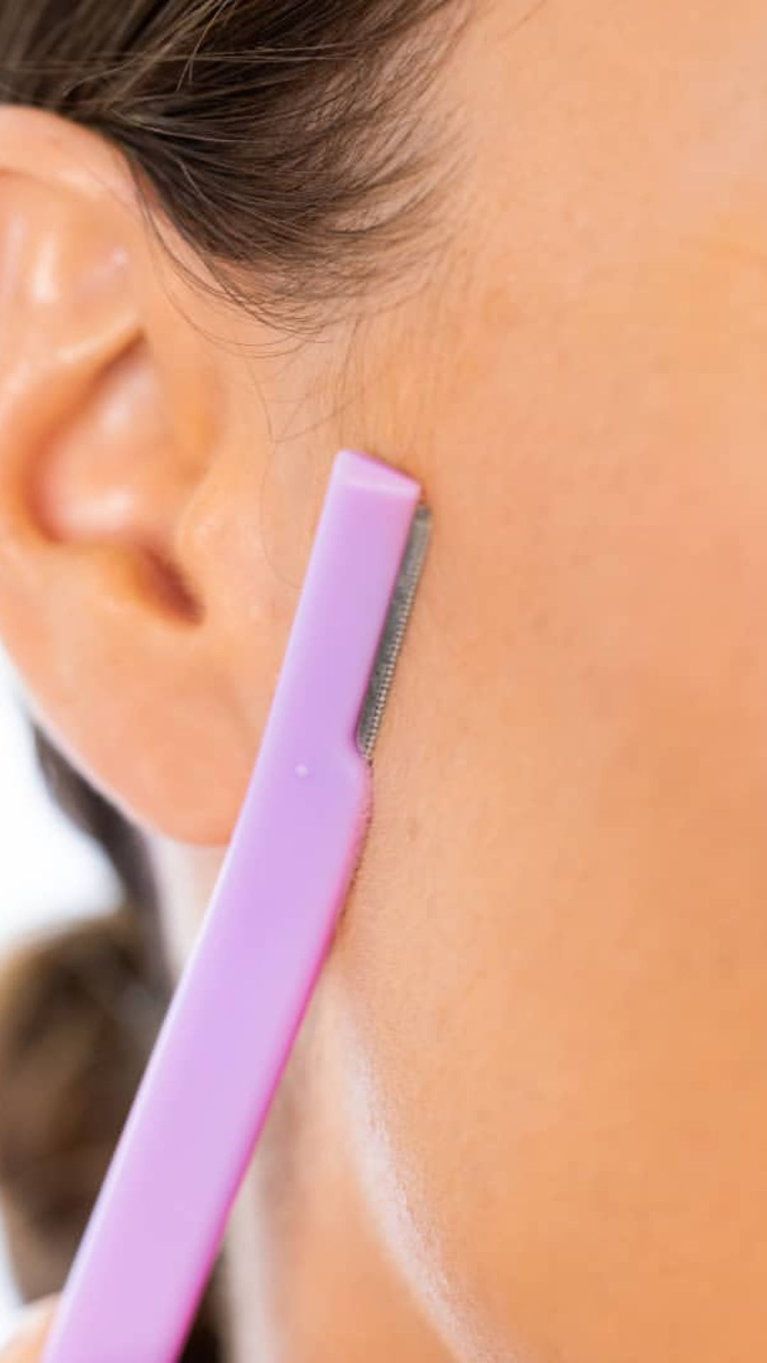 « Dermaplaning »: raser le duvet de son visage est-il une bonne idée?