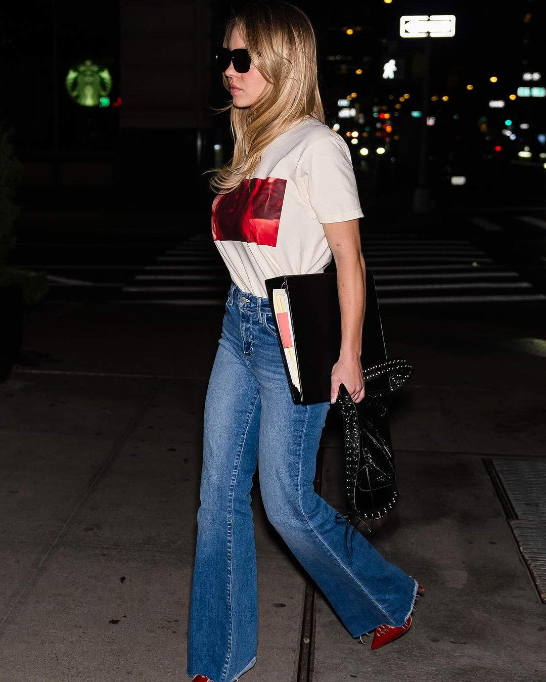 Où s&rsquo;acheter l&rsquo;intemporel jeans bootcut encensé par les stars en 2024