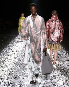 L&rsquo;illustre Dries Van Noten a signé son dernier défilé