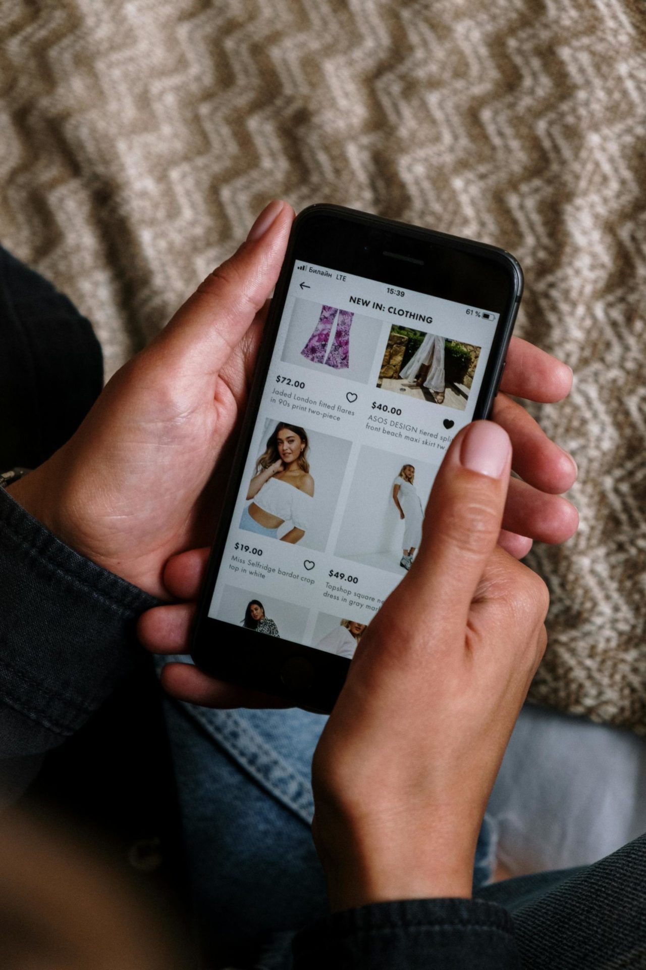 La plateforme de fast-fashion Shein augmente ses prix