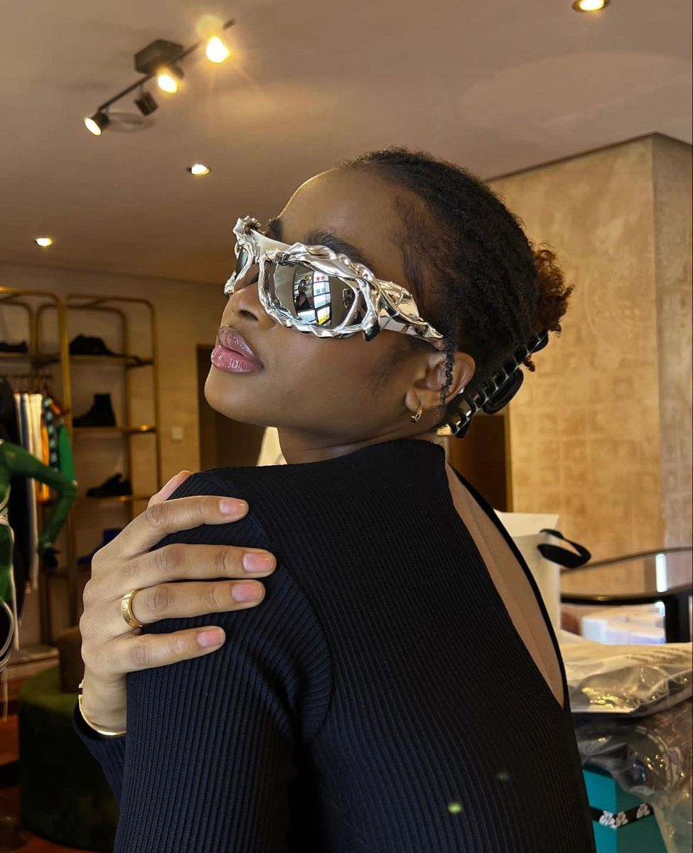 Les lunettes de soleil suisses les plus créatives de l&rsquo;été 2024