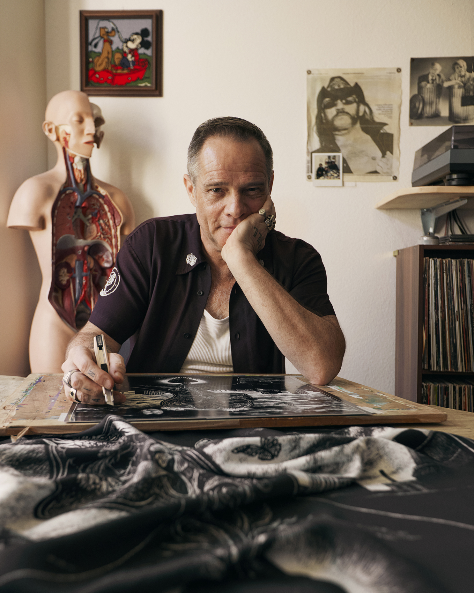 Le Suisse Thomas Ott parmi les 5 artistes à co-signer une collection Louis Vuitton