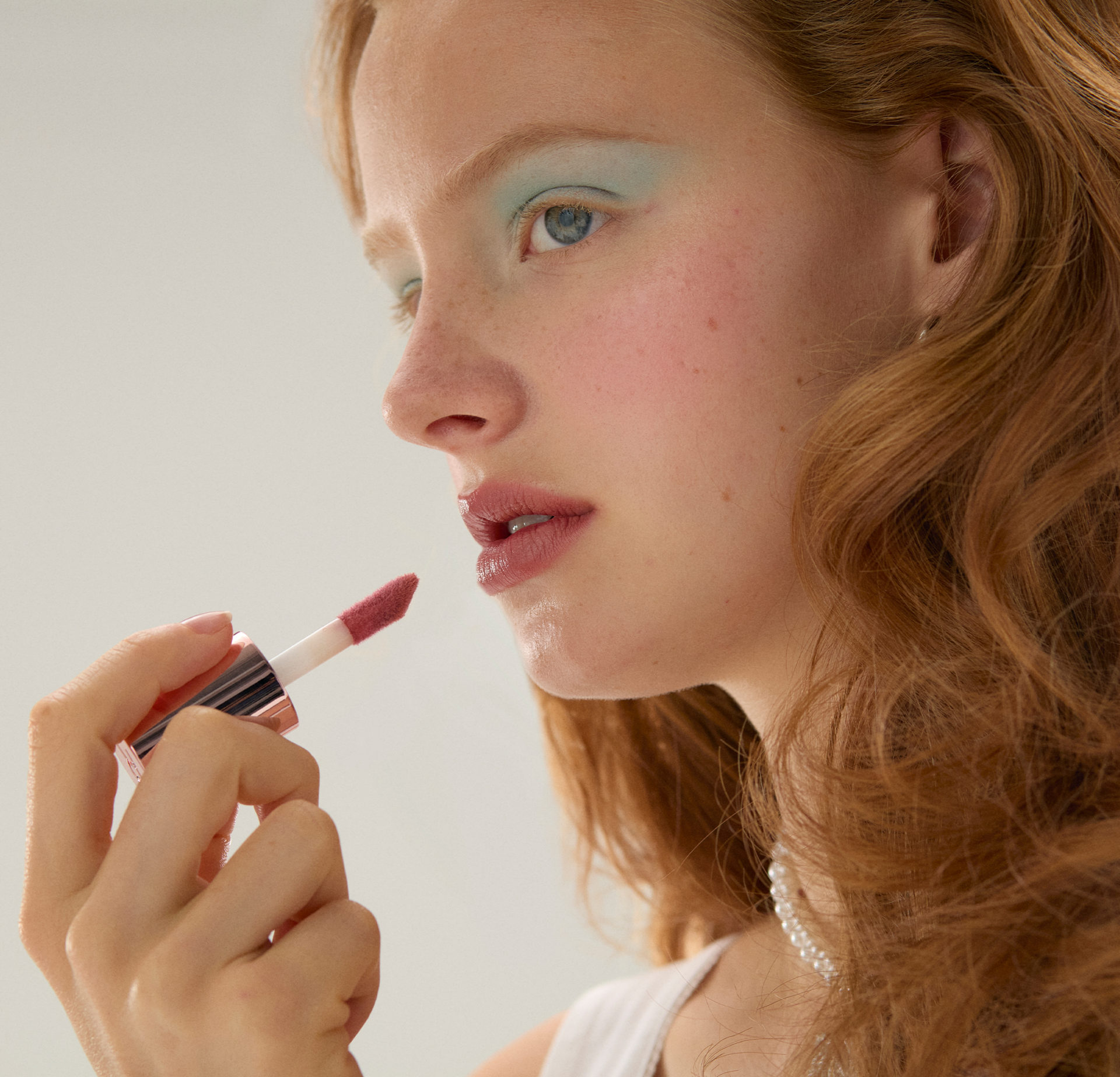 Cet automne, maintenez votre glow estival grâce aux essentiels beauté de Zalando