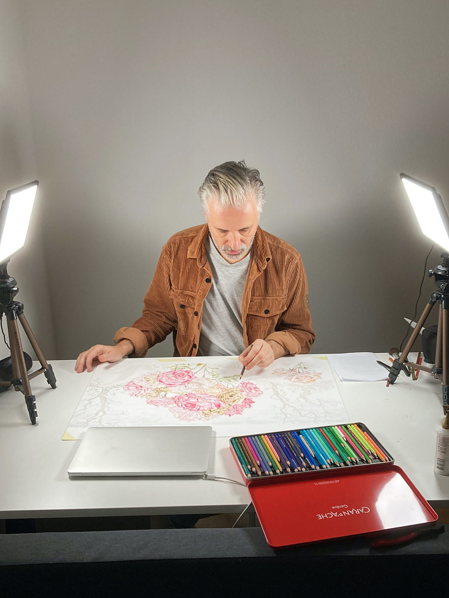 Musique et dessins mêlés de Léo Tardin à découvrir en Romandie en octobre 2024