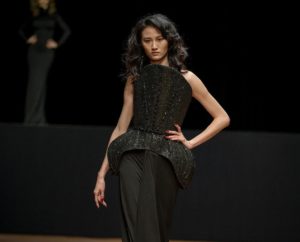 Les 13 meilleures tenues de créateurs suisses pour briller le 31