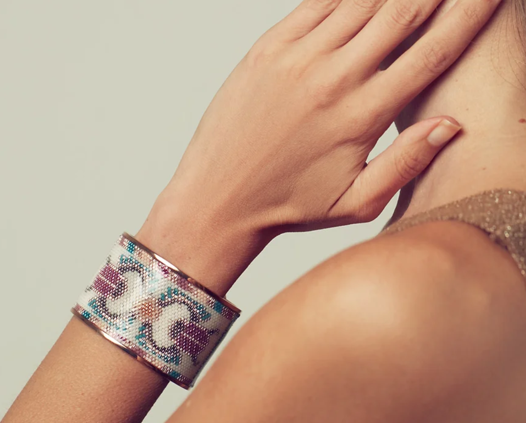 Caroline Erb crée les bijoux idéaux à mettre sous le sapin